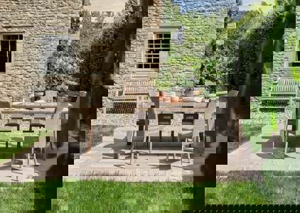 Home Farm House at The Village Pub - near Cirencester, The Cotswolds